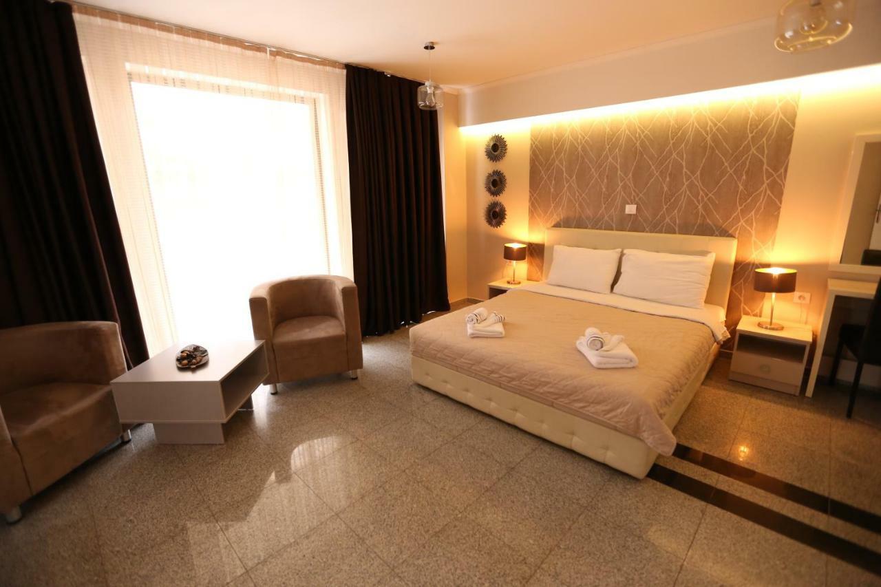 Hotel Korzo ビトラ エクステリア 写真