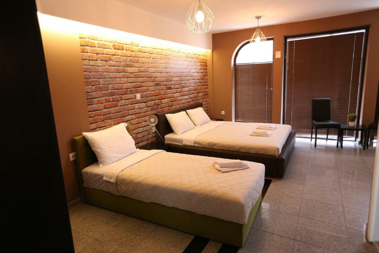 Hotel Korzo ビトラ エクステリア 写真